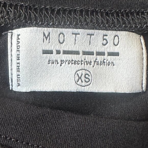 Women's Morada Everyday Long Sleeve T-Shirt UPF 50+ in Black - Size XS - Picture 8 of 9